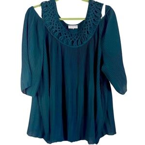 Catherines Plus Size Women’s Green Pleated Cold Shoulder Relaxed Fit Top